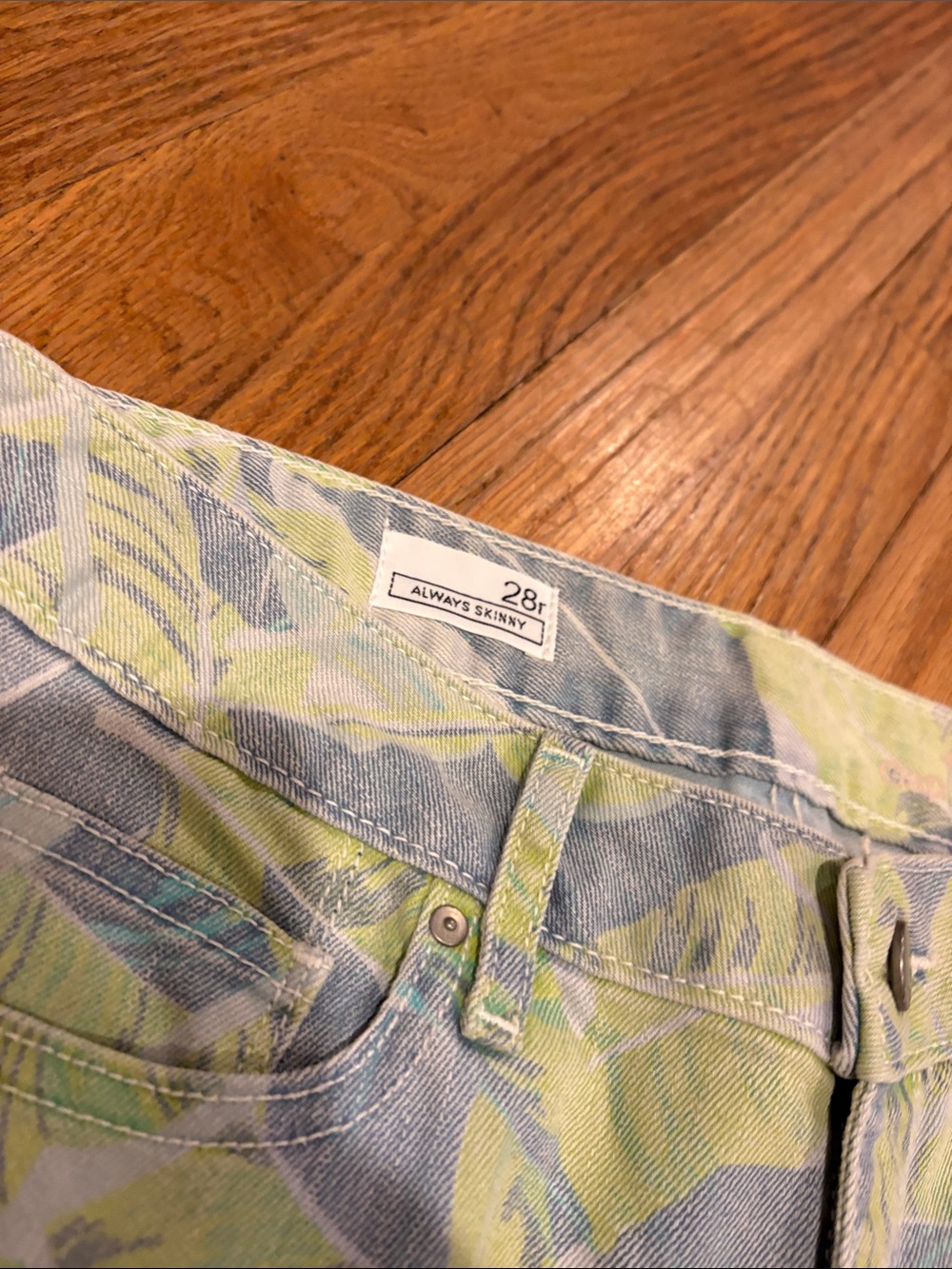 Gap 1969 Always Skinny Jeans Womens 28r Green Blue Tropical Palm Leaf NWT Slim - Picture 2 of 6